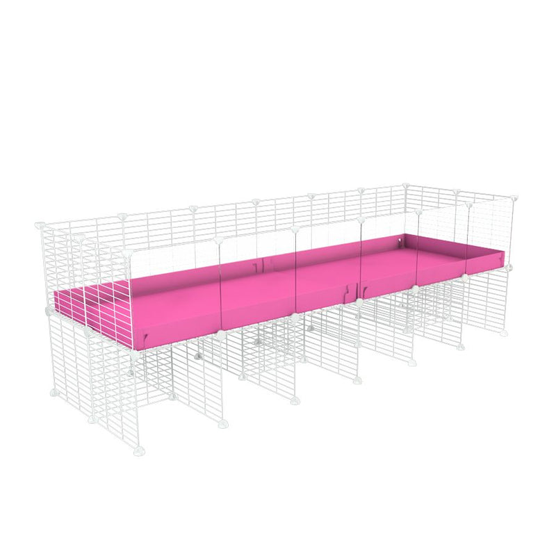 une cavy cage C&C 6x2 avec panneaux transparents en plexiglass  pour cobayes cochons d'inde avec rehausseur correx rose et grilles blanches fines de kavee france