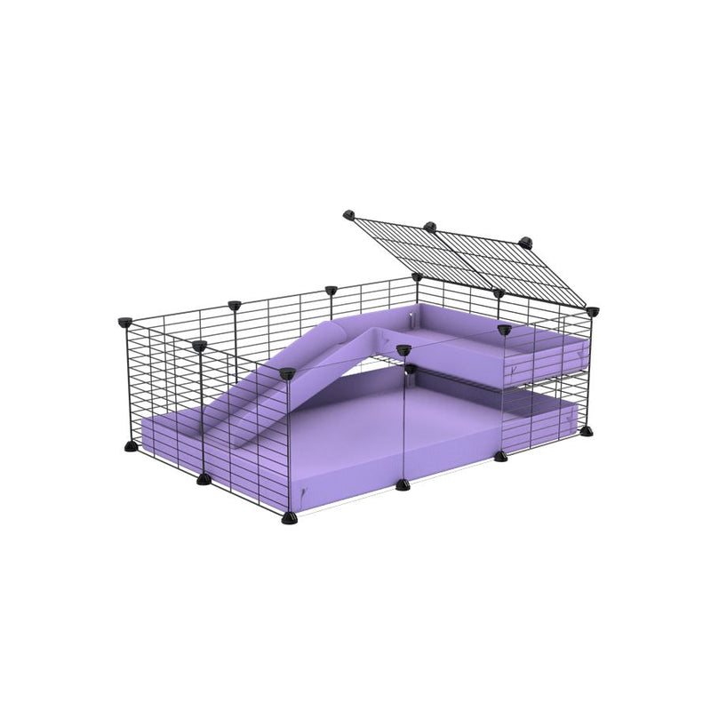 une cavy cage 3x2 avec panneaux transparents en plexiglass pour cochons d'inde avec une rampe un loft un coroplast violet lilas et grilles fines de kavee
