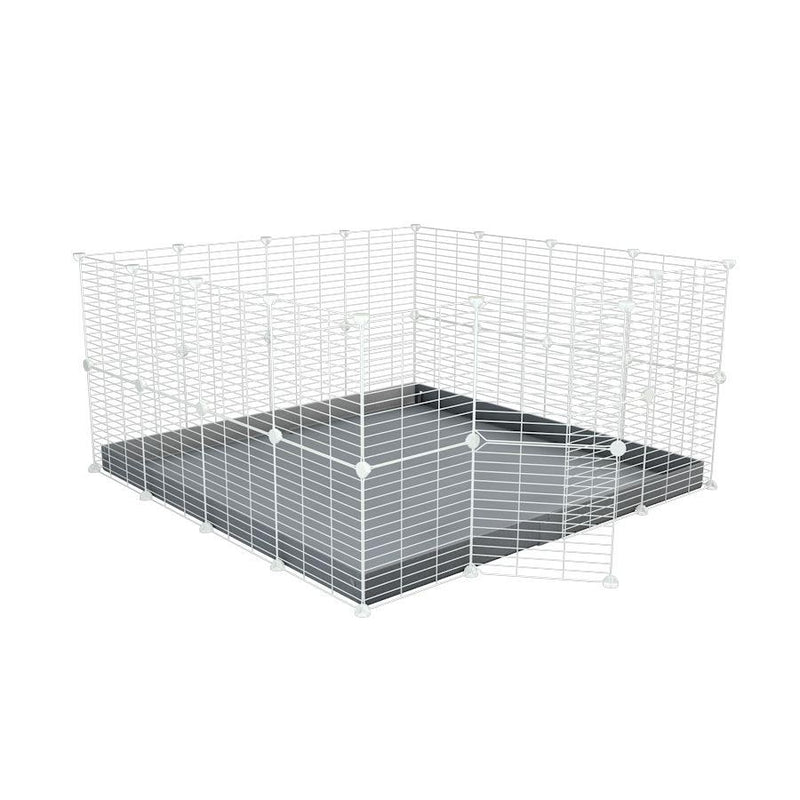 Une cavy cage modulable pour lapin 4x4 avec grilles blanches fines petits trous coroplast gris de kavee france