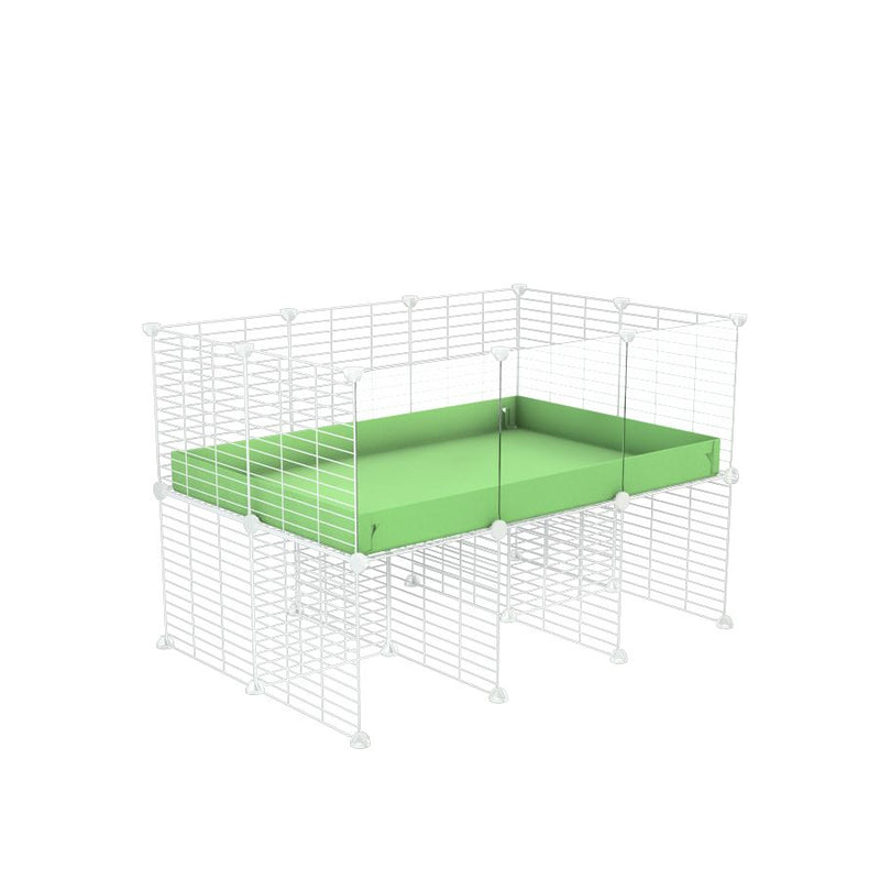 une cavy cage C&C 3x2 avec panneaux transparents en plexiglass  pour cobayes cochons d'inde avec rehausseur correx vert et grilles blanches fines de kavee france