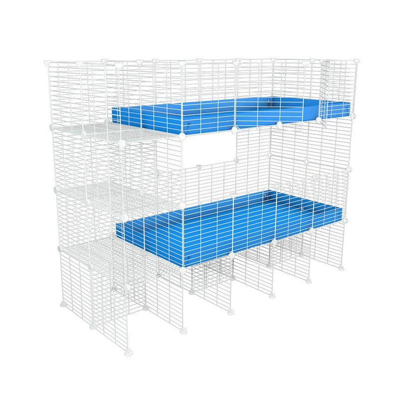 Une cavy cage double blanche deux etages 4x2 pour cochons d'inde avec etageres et stand coroplast bleu Kavee