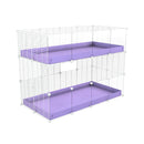Une kavee cage double deux etages 4x2 avec panneaux transparents en plexiglass  pour cochons d'inde avec coroplast violet et grilles blanches sans danger pour bebes